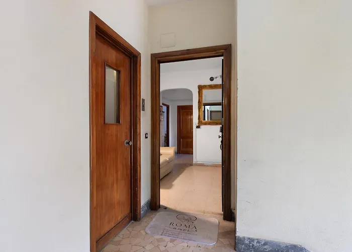 Romaamor Apartment *